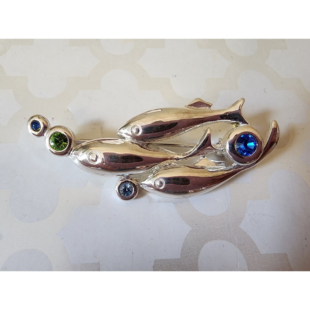 NIB Vintage Trifari Brooch Fish Green & Blue Rhinestones Silver Tone Pin Coastal - Picture 5 of 7